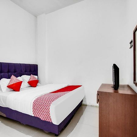 OYO 90897 Hotel Sepupu Satria Pekanbaru Exteriér fotografie