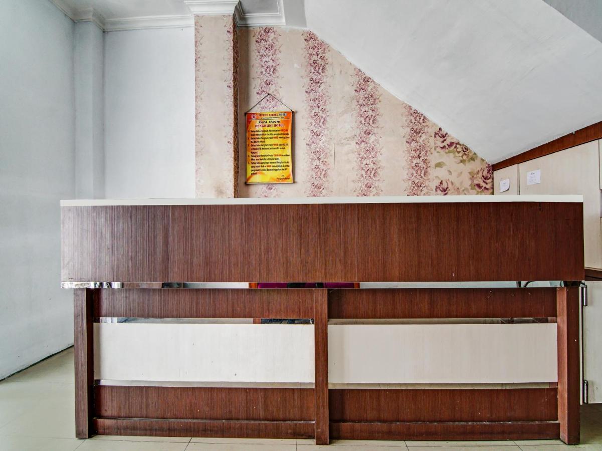 OYO 90897 Hotel Sepupu Satria Pekanbaru Exteriér fotografie