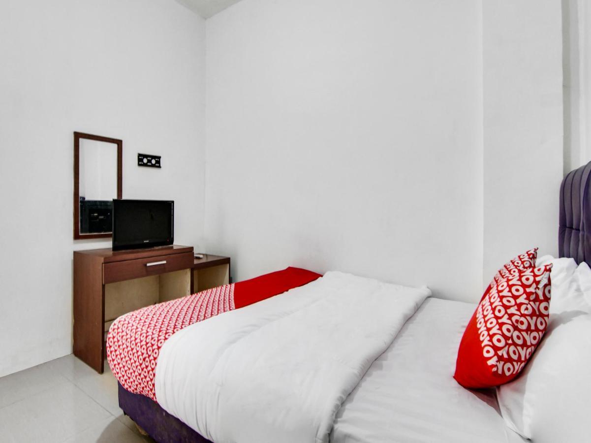 OYO 90897 Hotel Sepupu Satria Pekanbaru Exteriér fotografie
