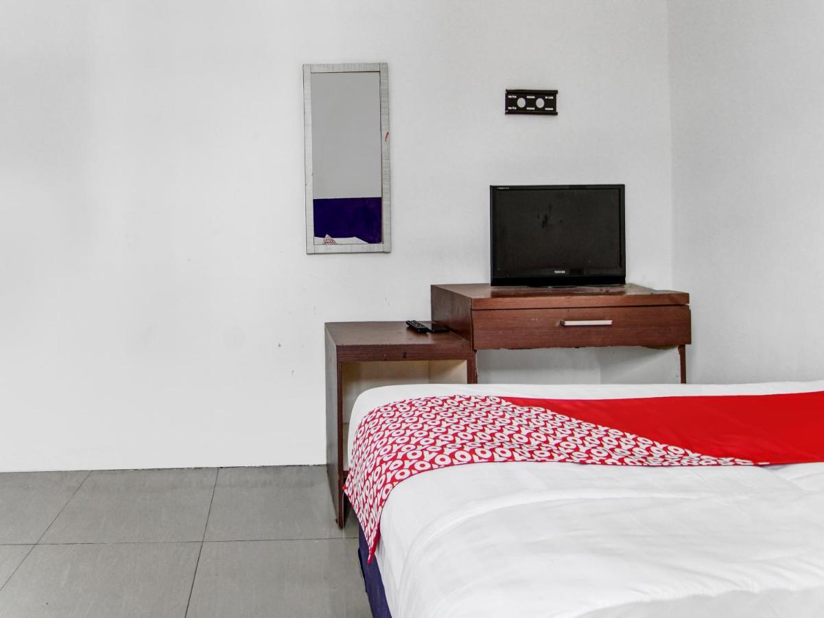 OYO 90897 Hotel Sepupu Satria Pekanbaru Exteriér fotografie