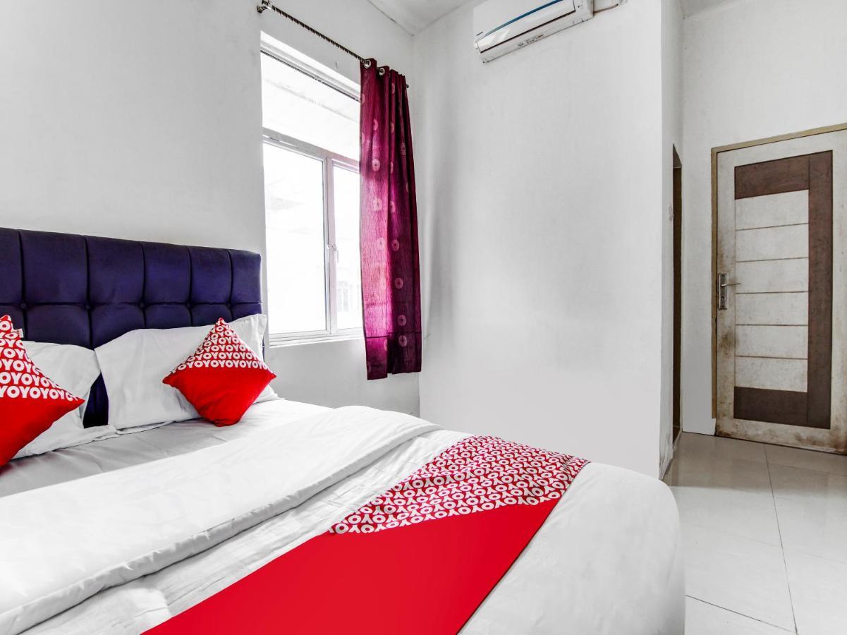 OYO 90897 Hotel Sepupu Satria Pekanbaru Exteriér fotografie