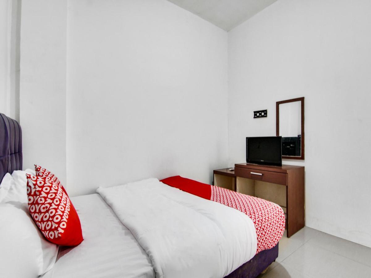 OYO 90897 Hotel Sepupu Satria Pekanbaru Exteriér fotografie
